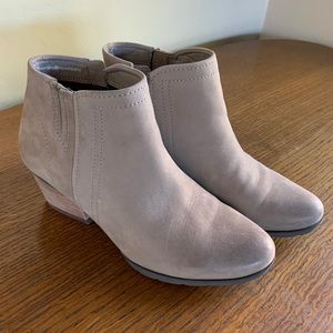 Blondo ankle boots rainproof